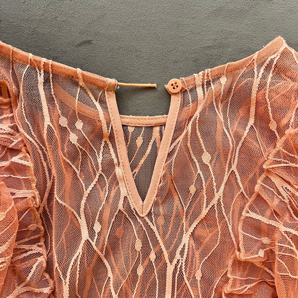Pink Bell Sleeve Ruffled Blouse - Picture 3 of 3